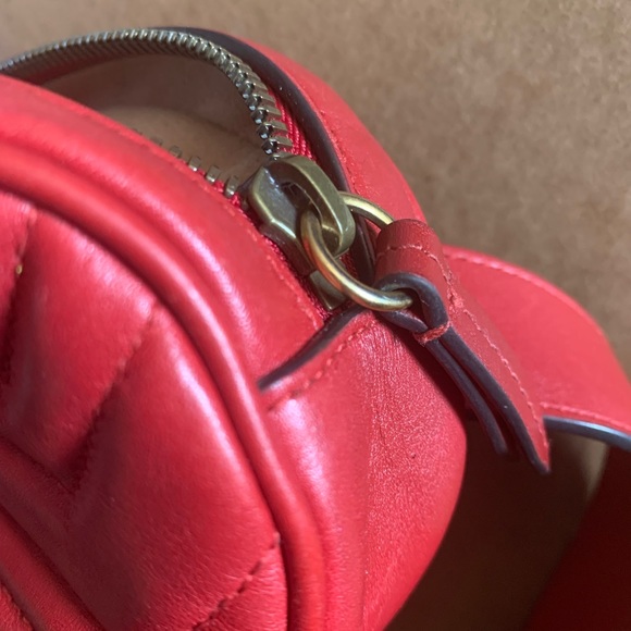 ❤️✨GORGEOUS ✨❤️ GUCCI BUM WAIST LEATHER ZIPPER BAG - Picture 12 of 16